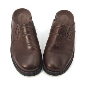 Clarks Brown Leather Clogs sz 8